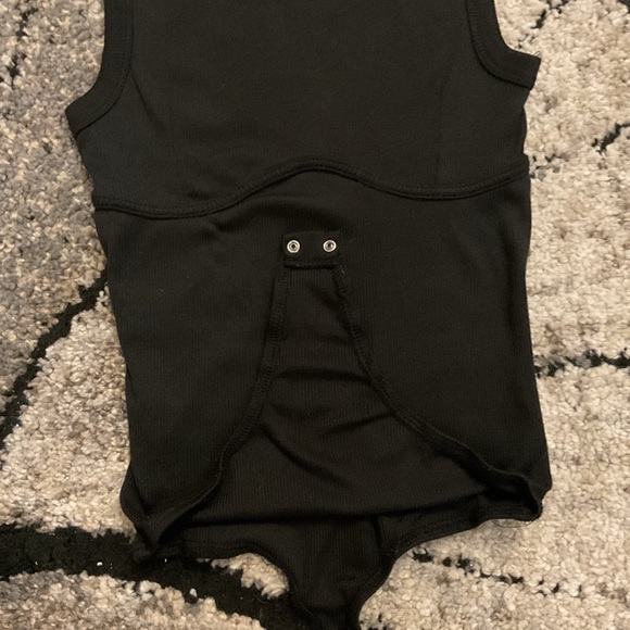 WMNS Wallflower Bodysuit - Picture 2 of 4